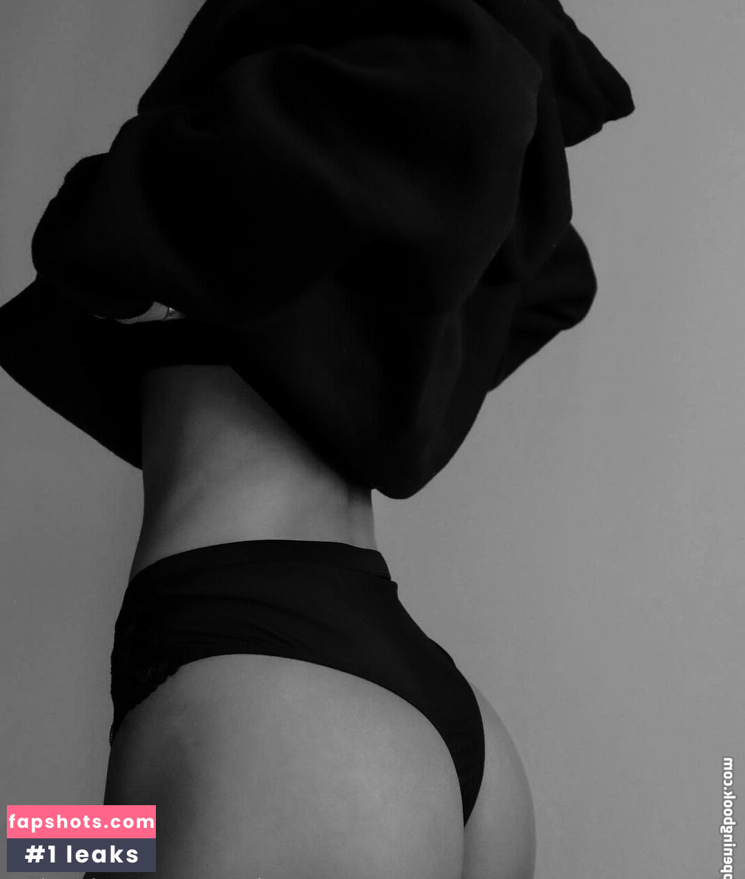 scarlett_deity Nude Leaks OnlyFans Photos #13 - LeakJerk