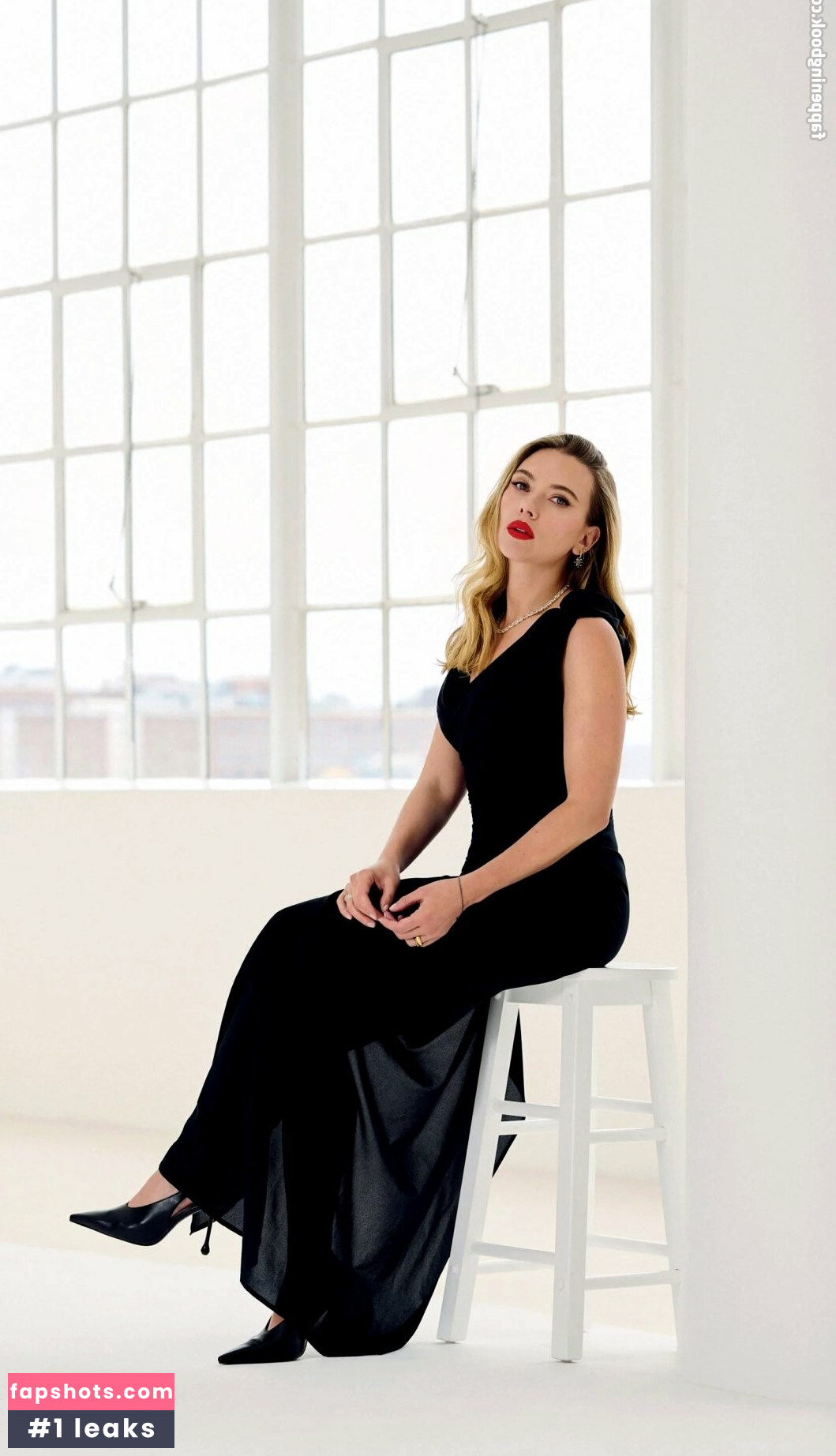 Scarlett Johansson gallery photo #103