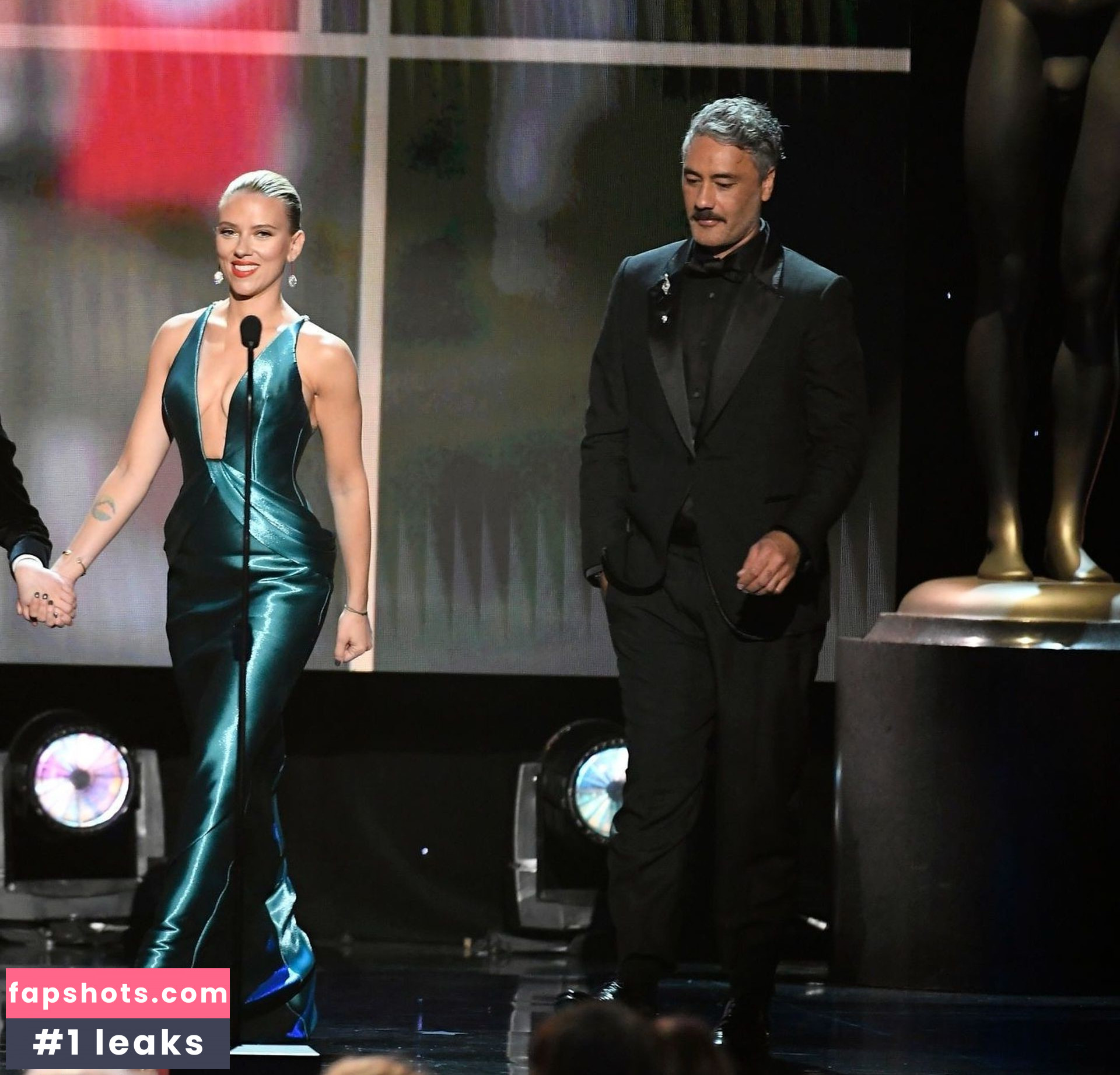 Scarlett Johansson gallery photo #1148