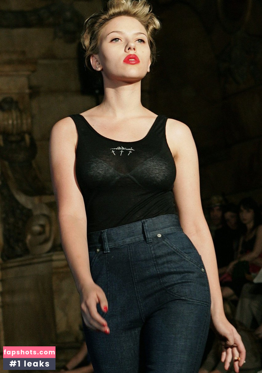 Scarlett Johansson gallery photo #1359