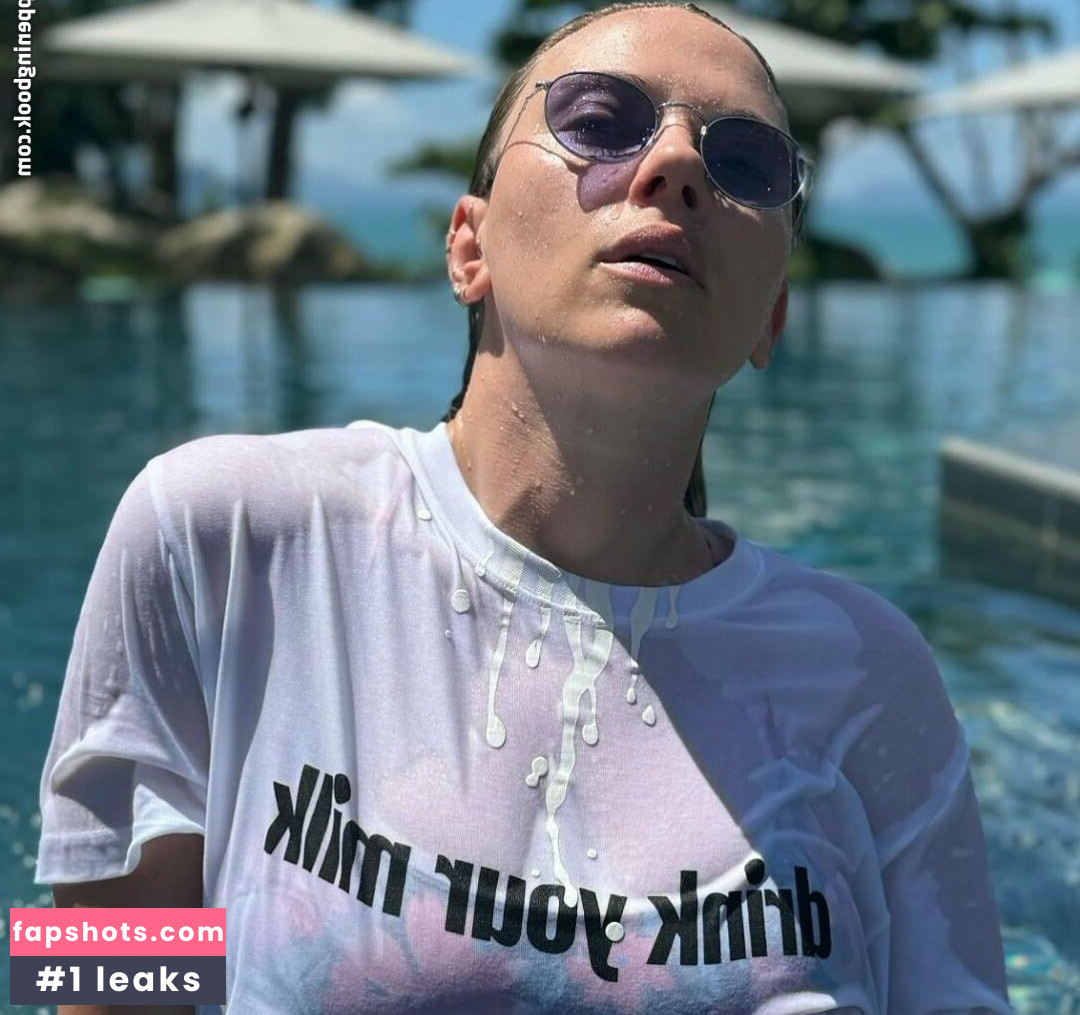 Scarlett Johansson gallery photo #388