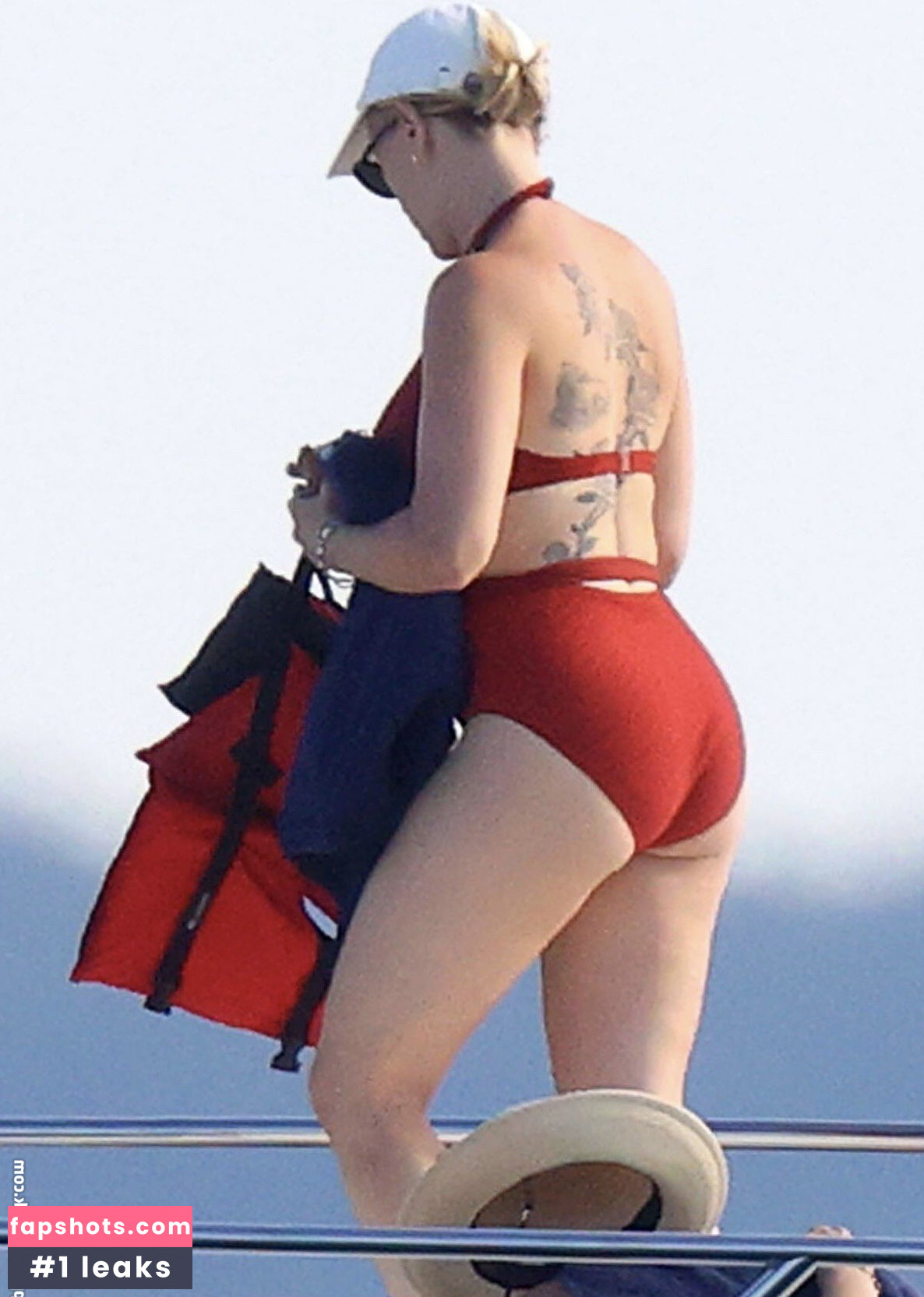 Scarlett Johansson gallery photo #472