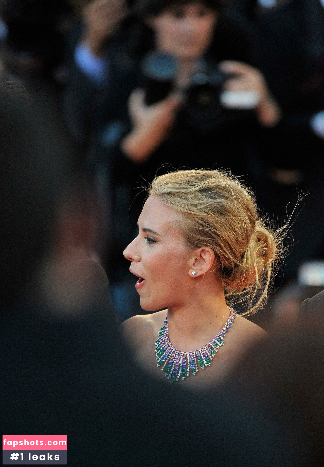 Scarlett Johansson gallery photo #499