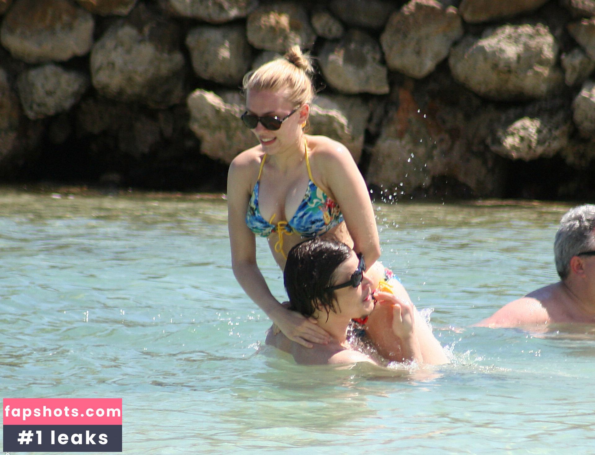 Scarlett Johansson gallery photo #617