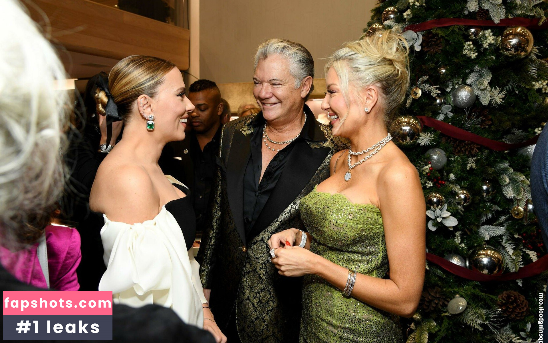 Scarlett Johansson gallery photo #656