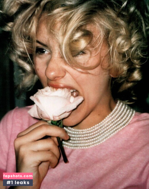 Scarlett Johansson gallery photo #805