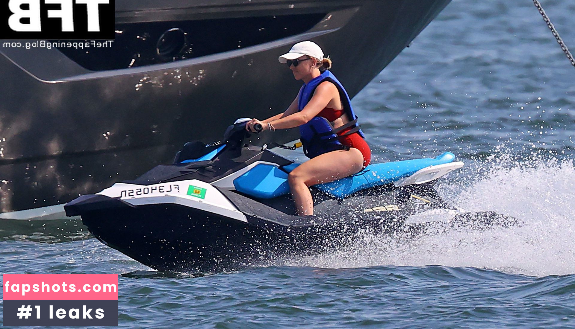 Scarlett Johansson gallery photo #878