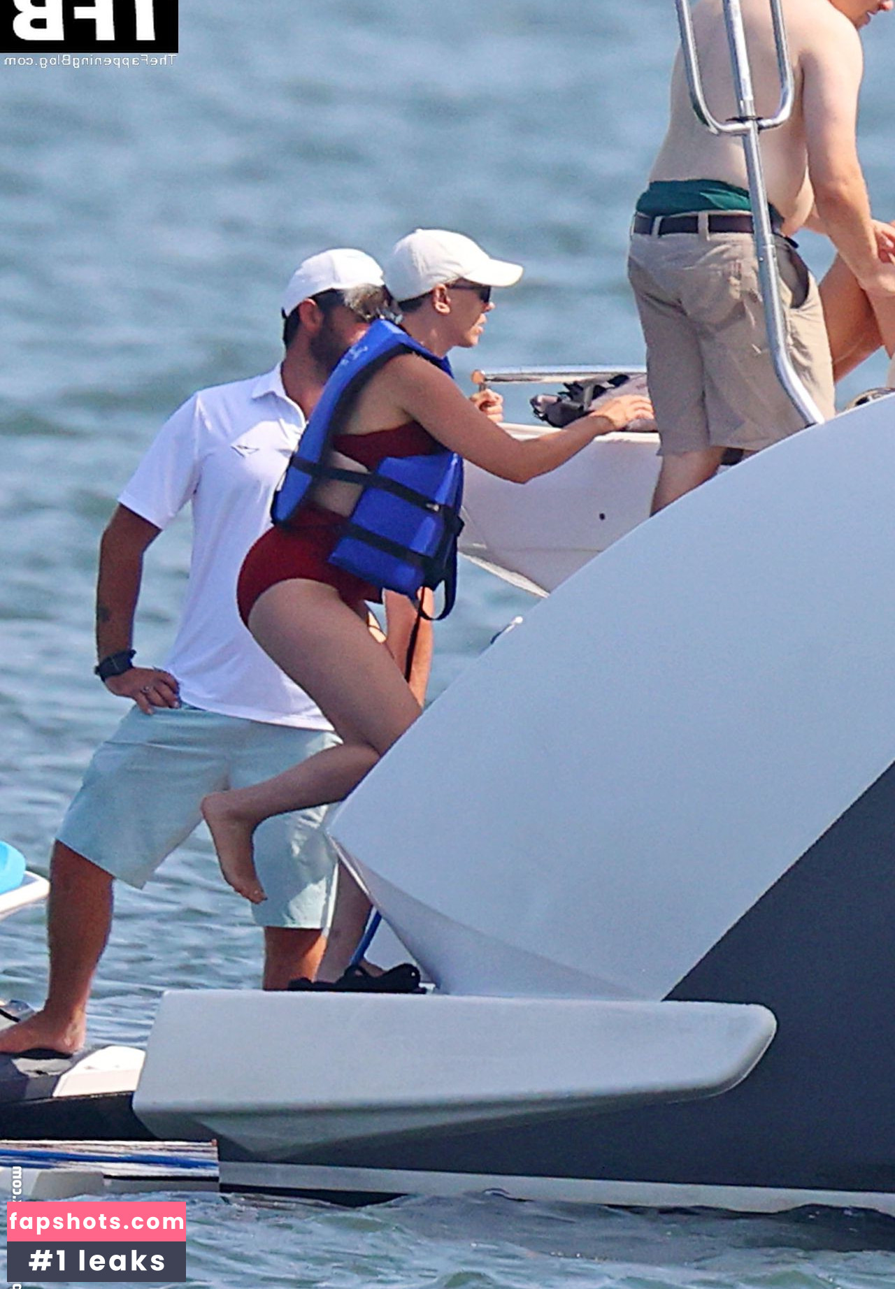 Scarlett Johansson gallery photo #883