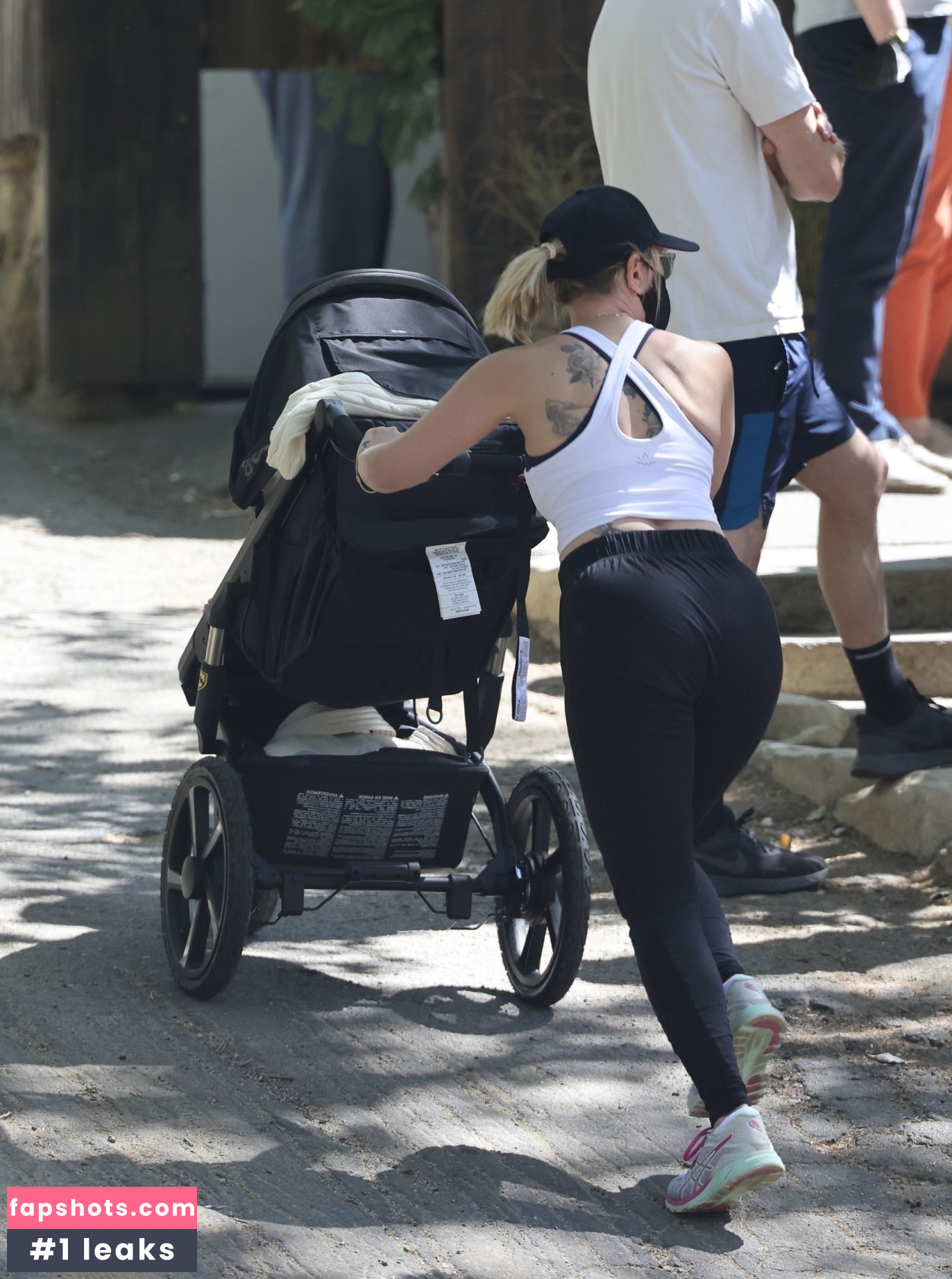 Scarlett Johansson gallery photo #961