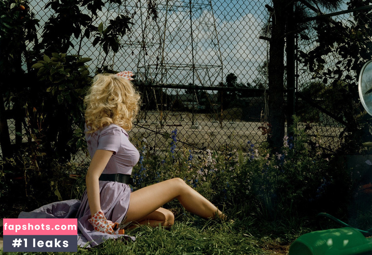 Scarlett Johansson gallery photo #971