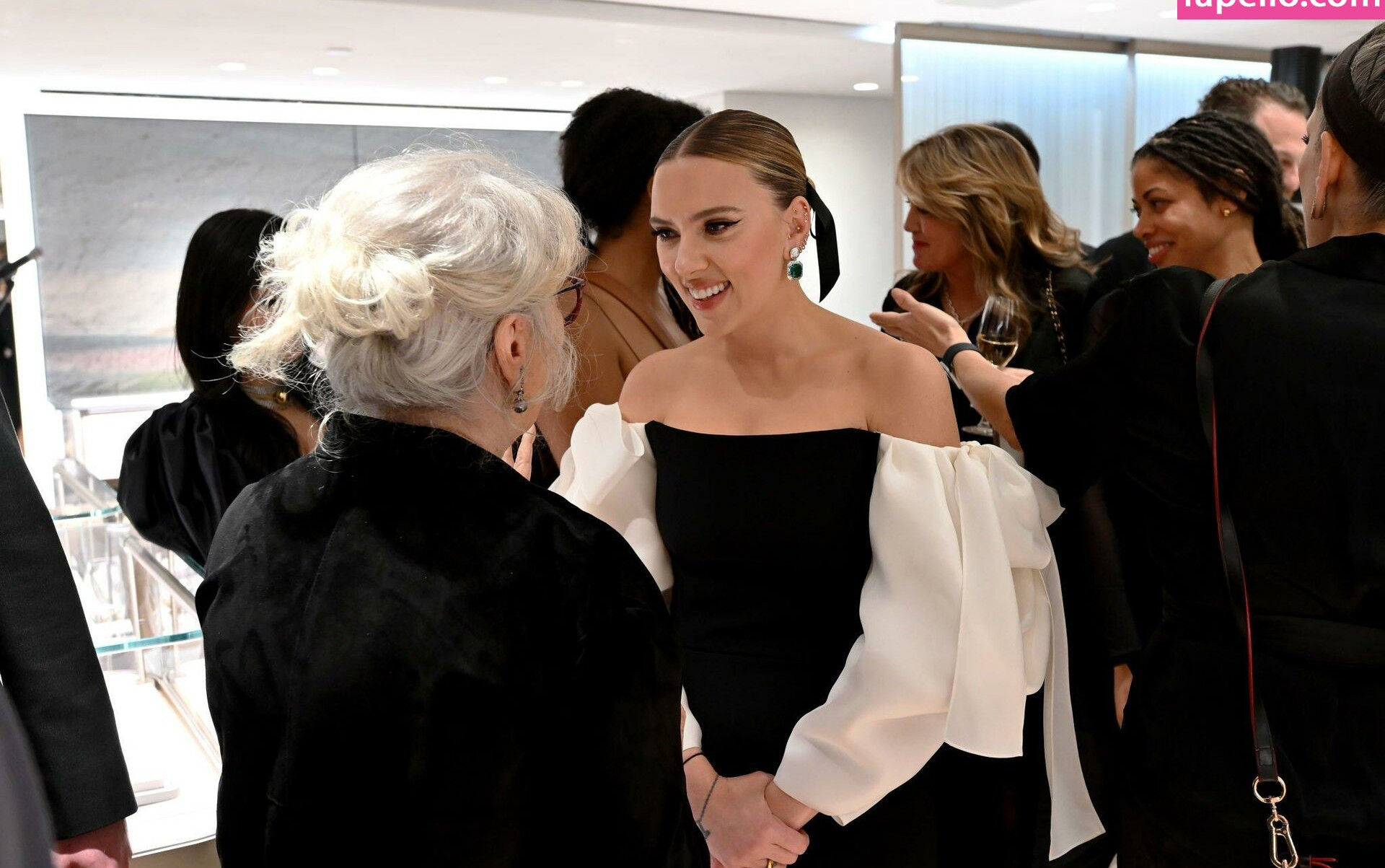 scarlett-johansson gallery photo #1326