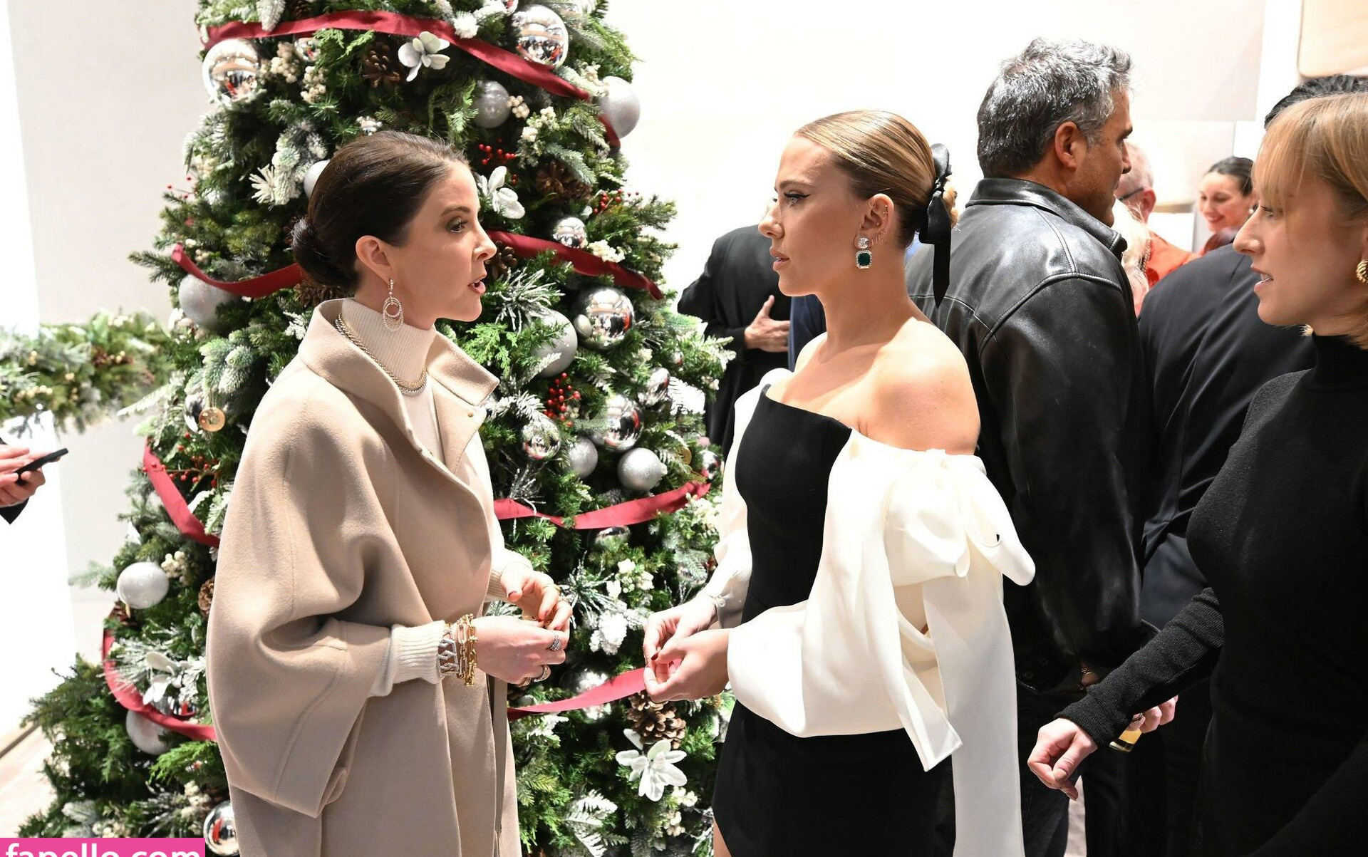 scarlett-johansson gallery photo #1329