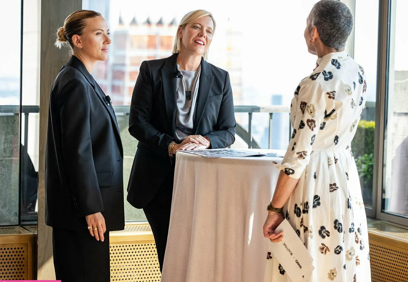 scarlett-johansson gallery photo #1575