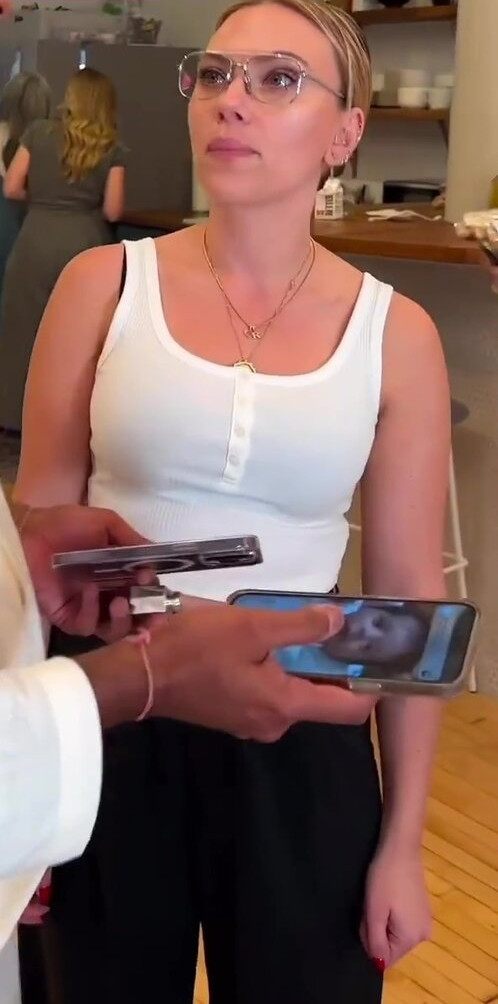 scarlett-johansson gallery photo #1623