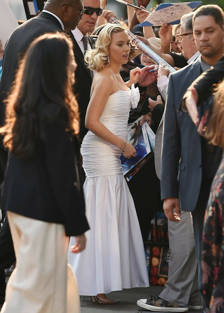 scarlett-johansson gallery photo #1679