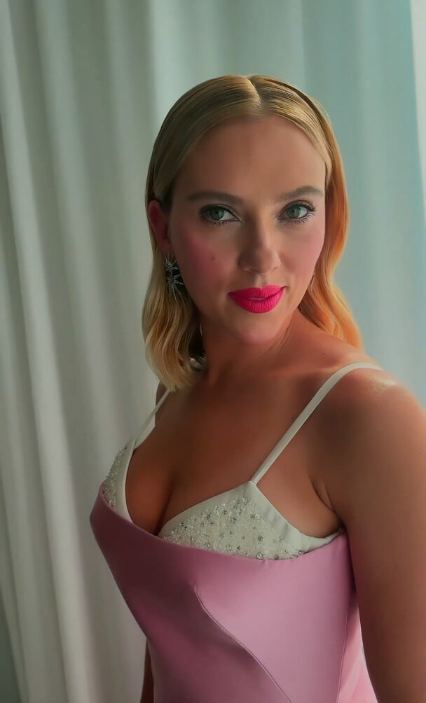 scarlett-johansson gallery photo #1800