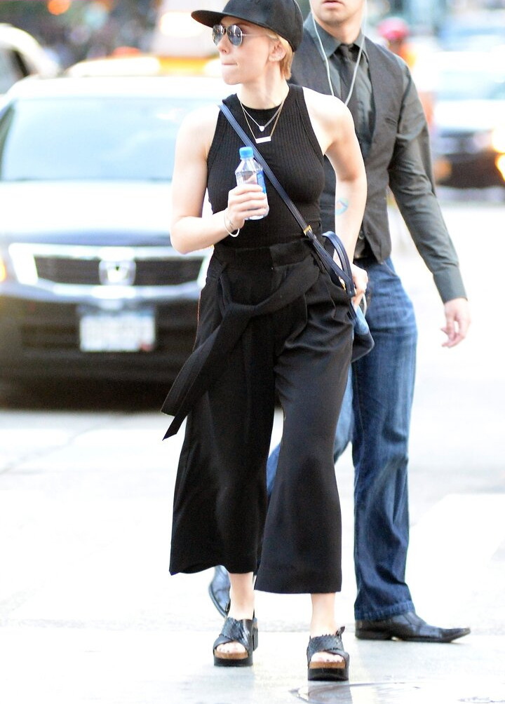 scarlett-johansson gallery photo #607