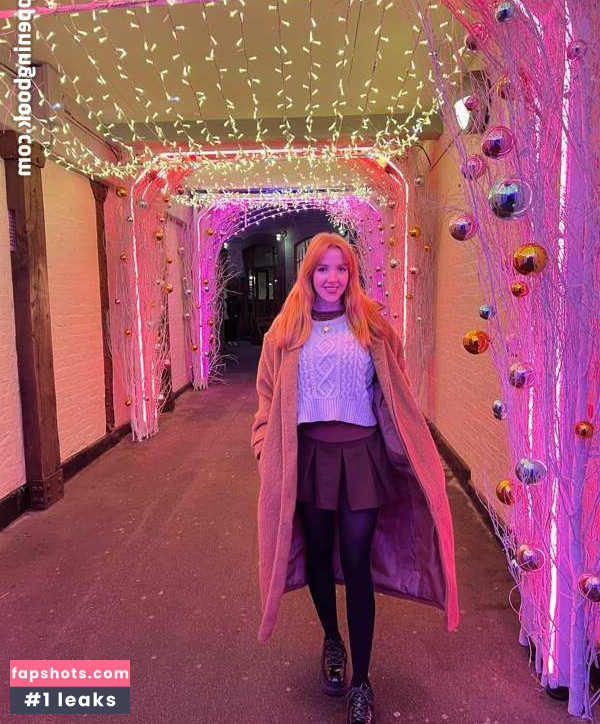 Scarlett Jones gallery photo #15