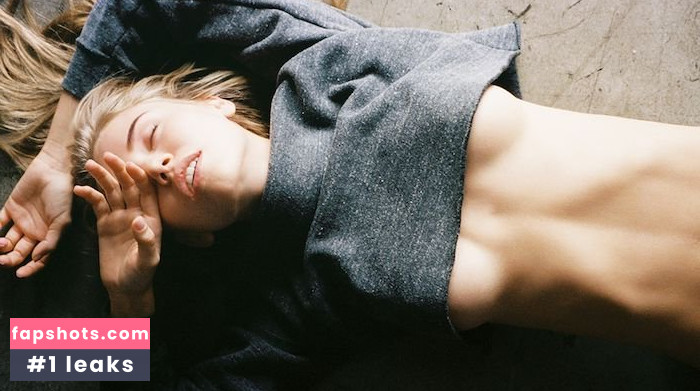 Scarlett Leithold Nude Leaks OnlyFans Photos #61 - LeakJerk