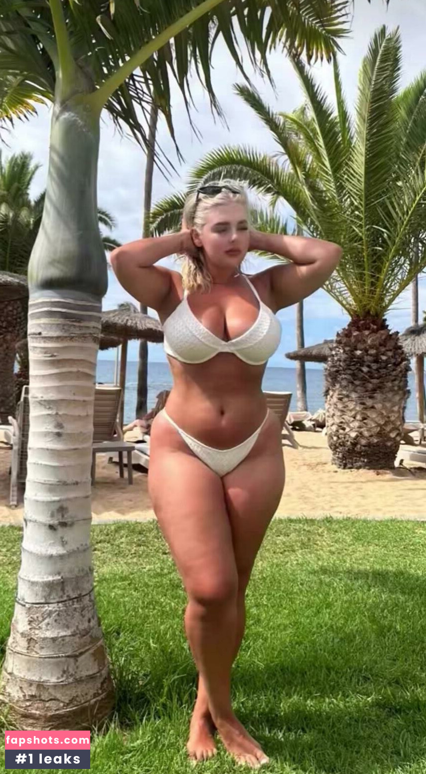 Scarlett Nude Leaks OnlyFans Photos #37 - LeakJerk