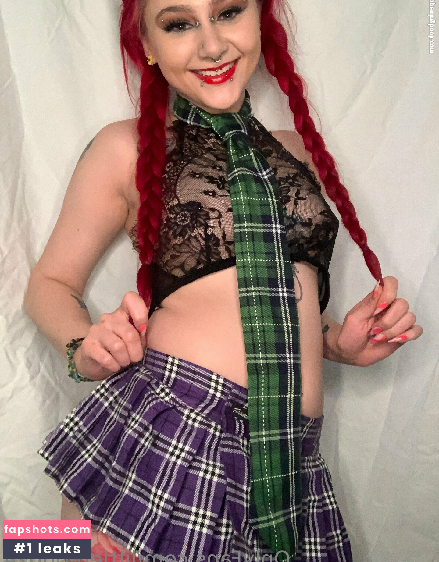 scarlett_sin24 gallery photo #4