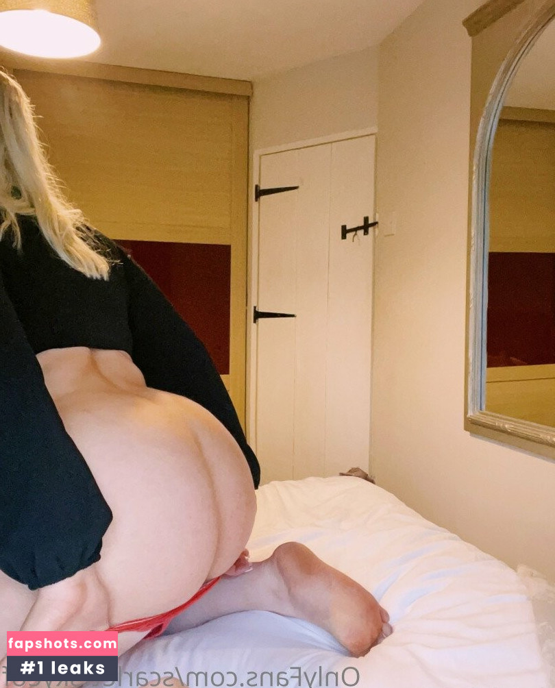 Scarlett Tiny gallery photo #32