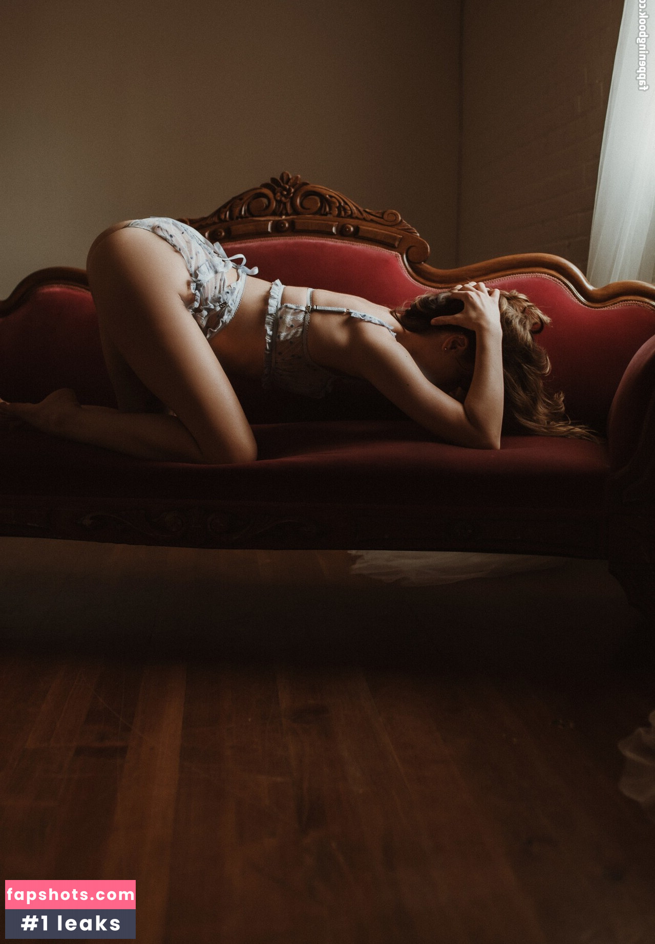 scarlett_vera Nude Leaks OnlyFans Photos #17 - LeakJerk