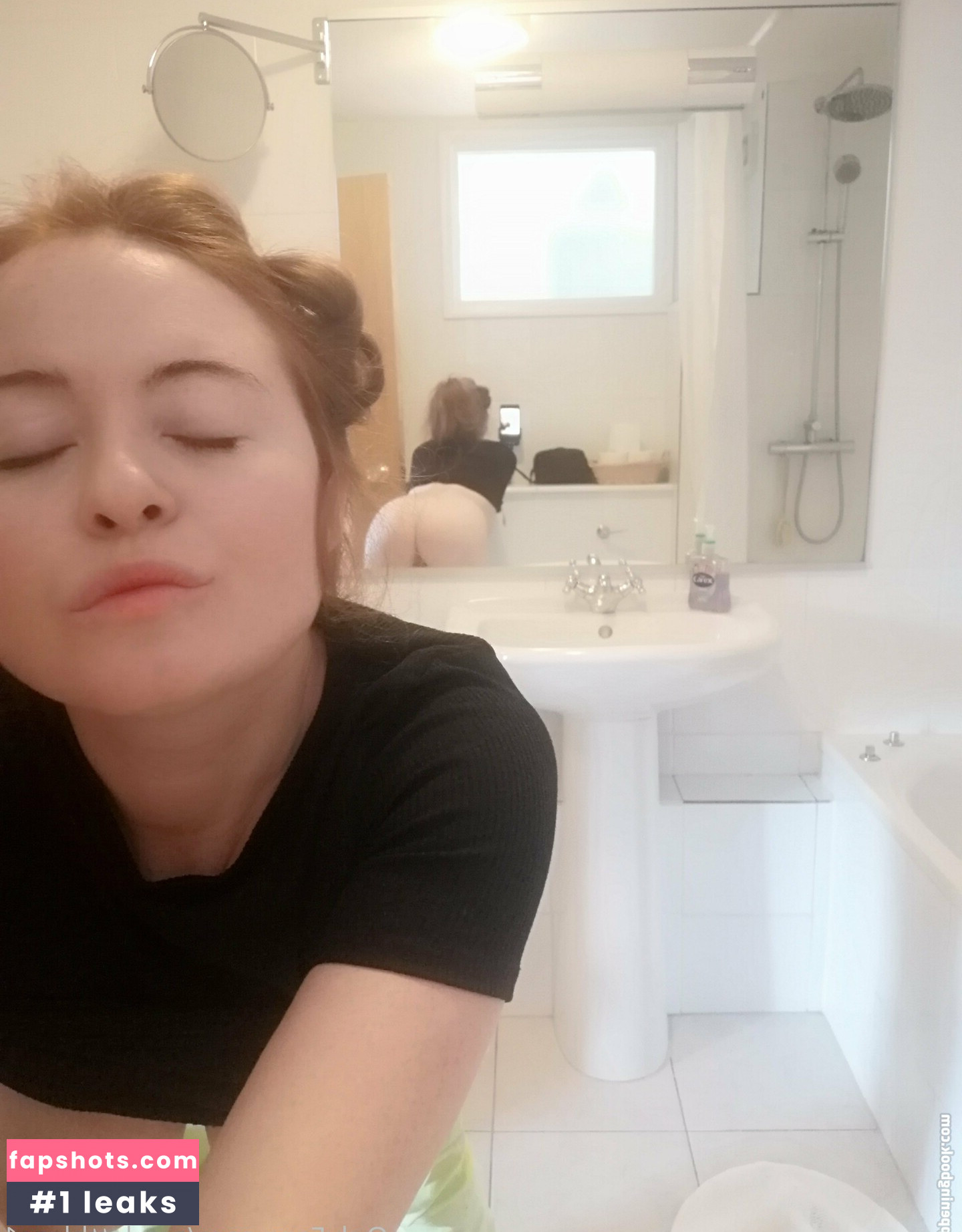 scarlettblaze1 gallery photo #18