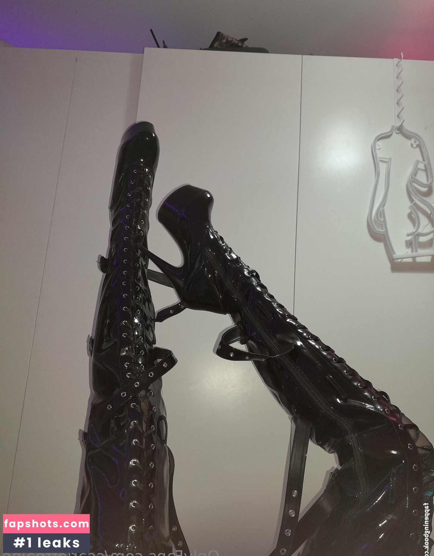 scarlettpaine gallery photo #3