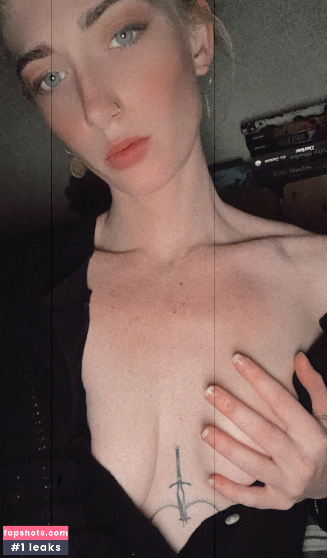 scarletttjay gallery photo #13