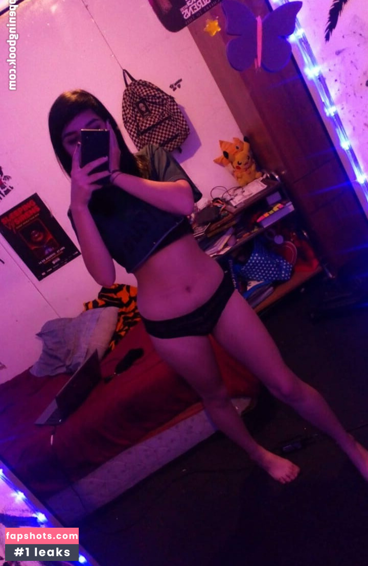 scarmoon22 gallery photo #6