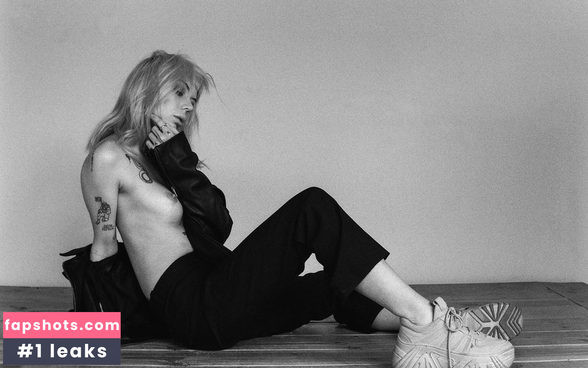 Schanae Jellick gallery photo #8