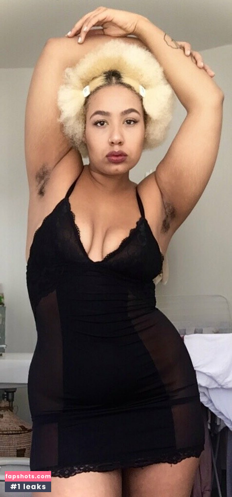 schuggamamabbb nude babe gallery