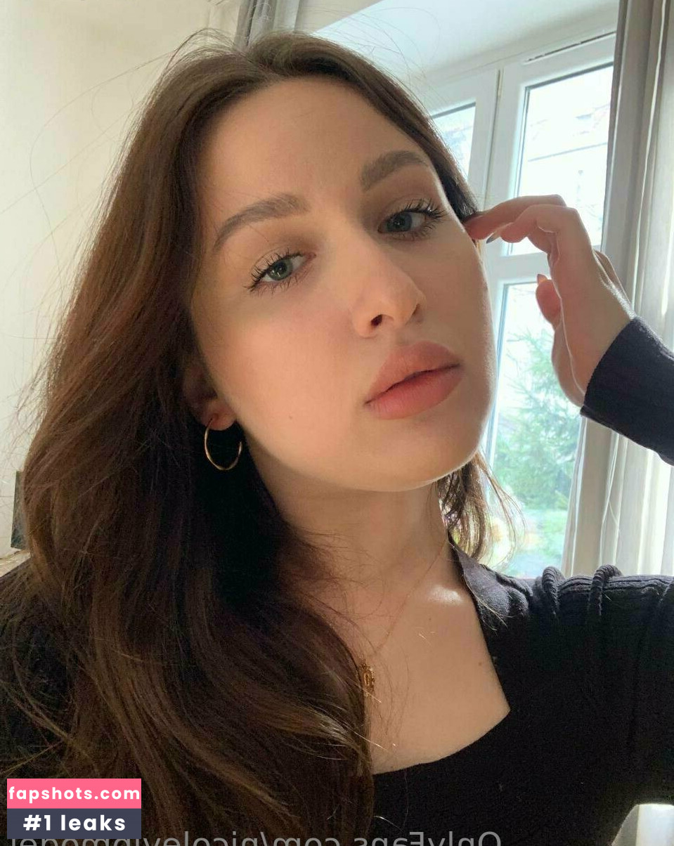 scientist_sofi gallery photo #12