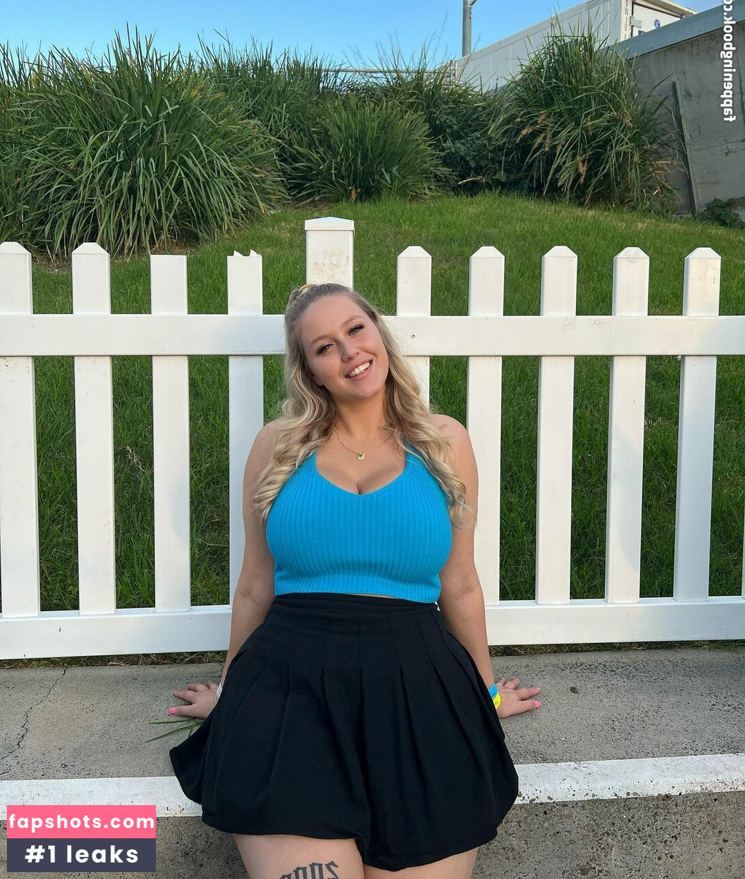 scorpio.milk gallery photo #12