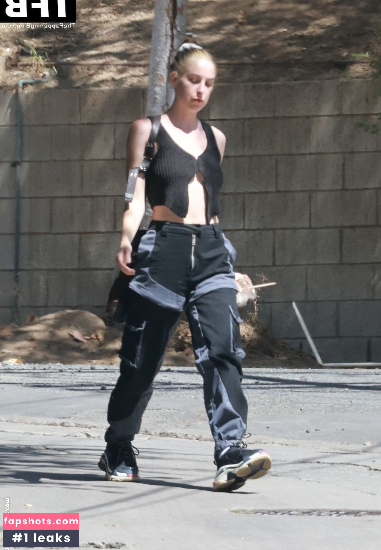 Scout Willis gallery photo #112