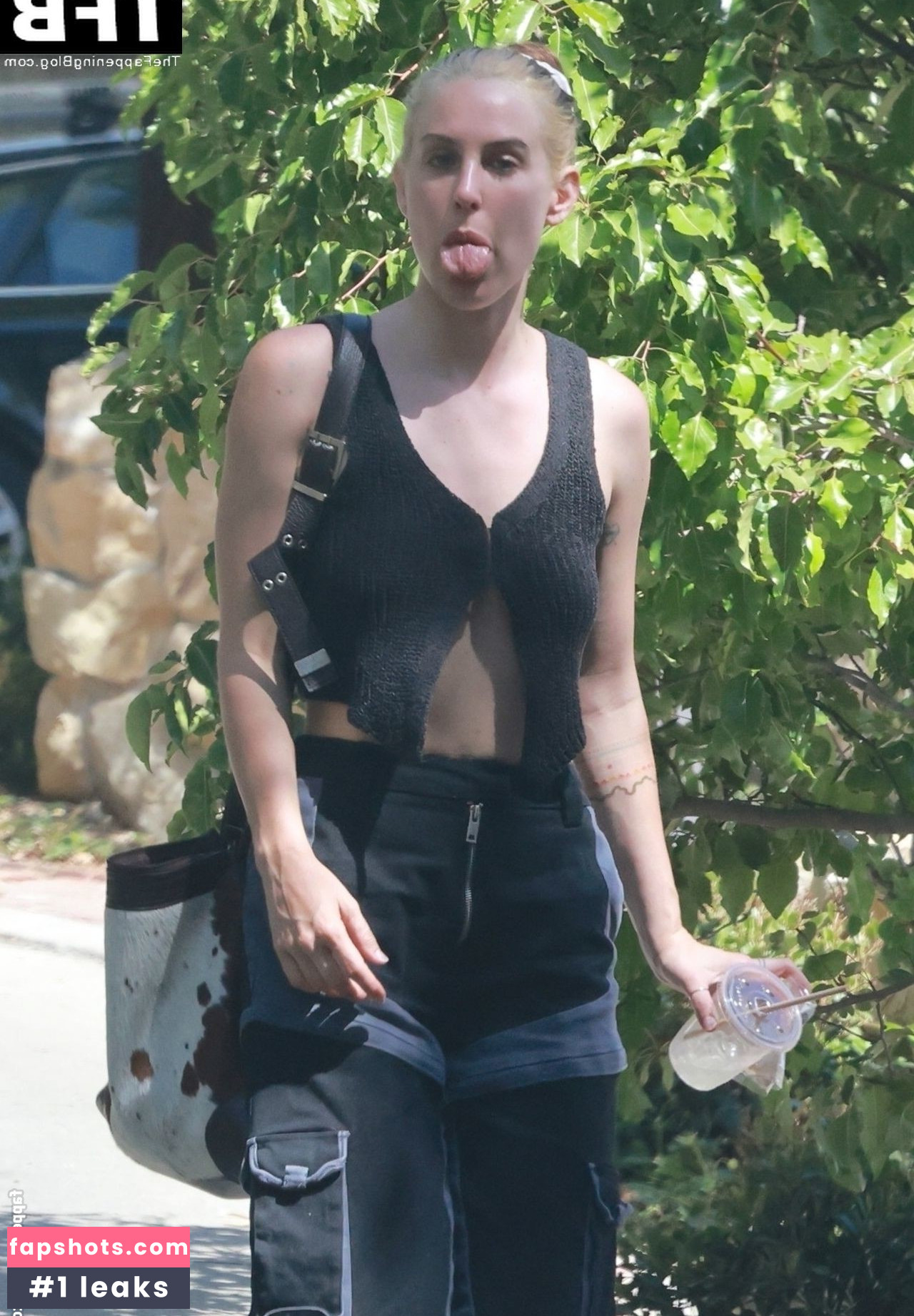 Scout Willis gallery photo #116