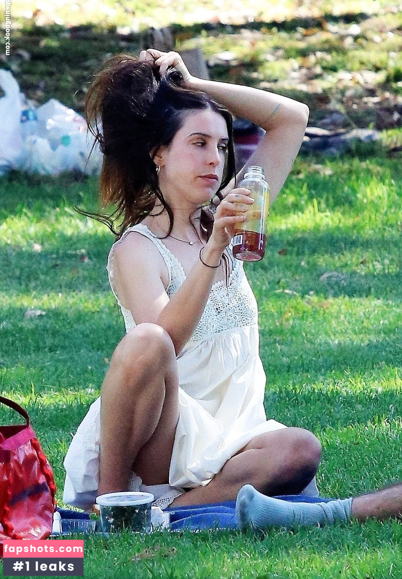 Scout Willis gallery photo #169