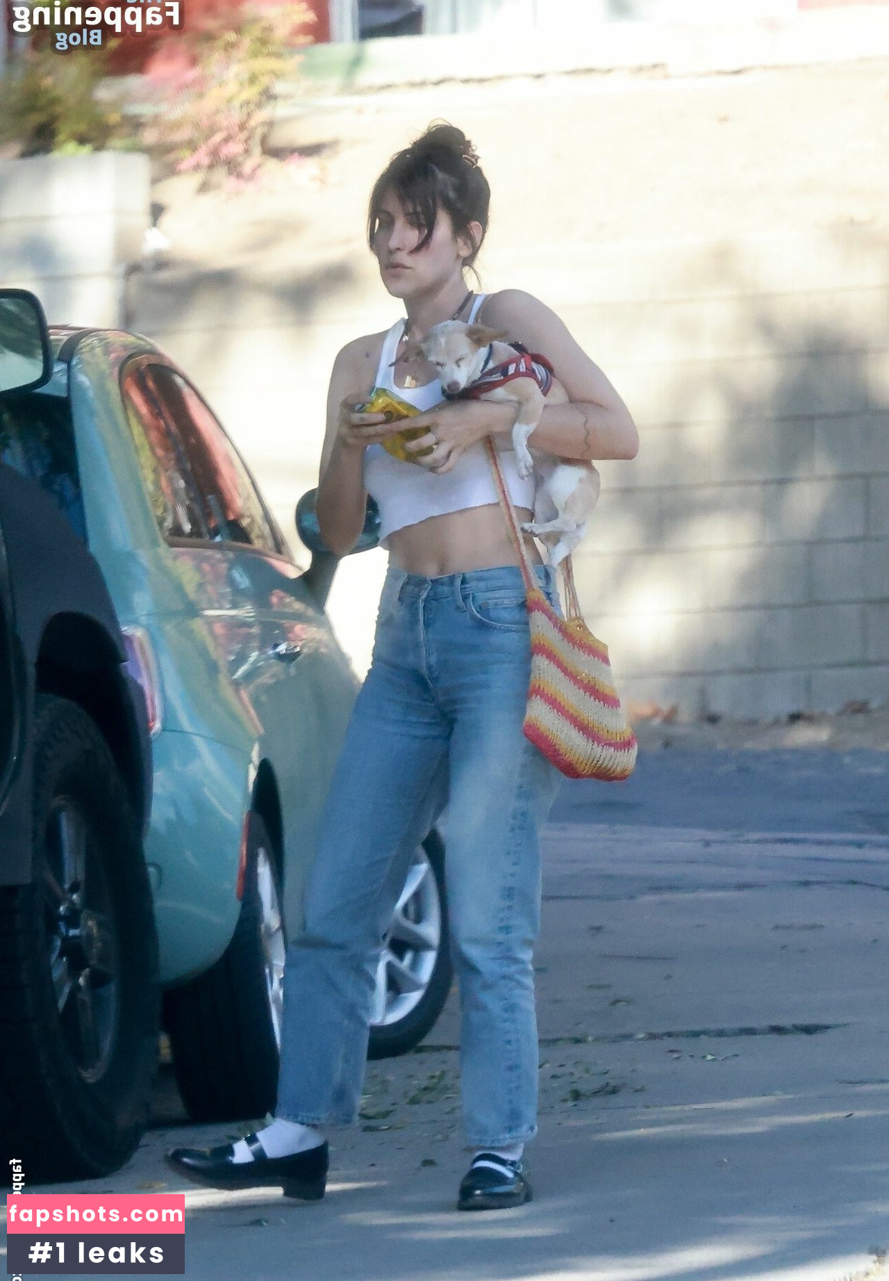 Scout Willis gallery photo #41