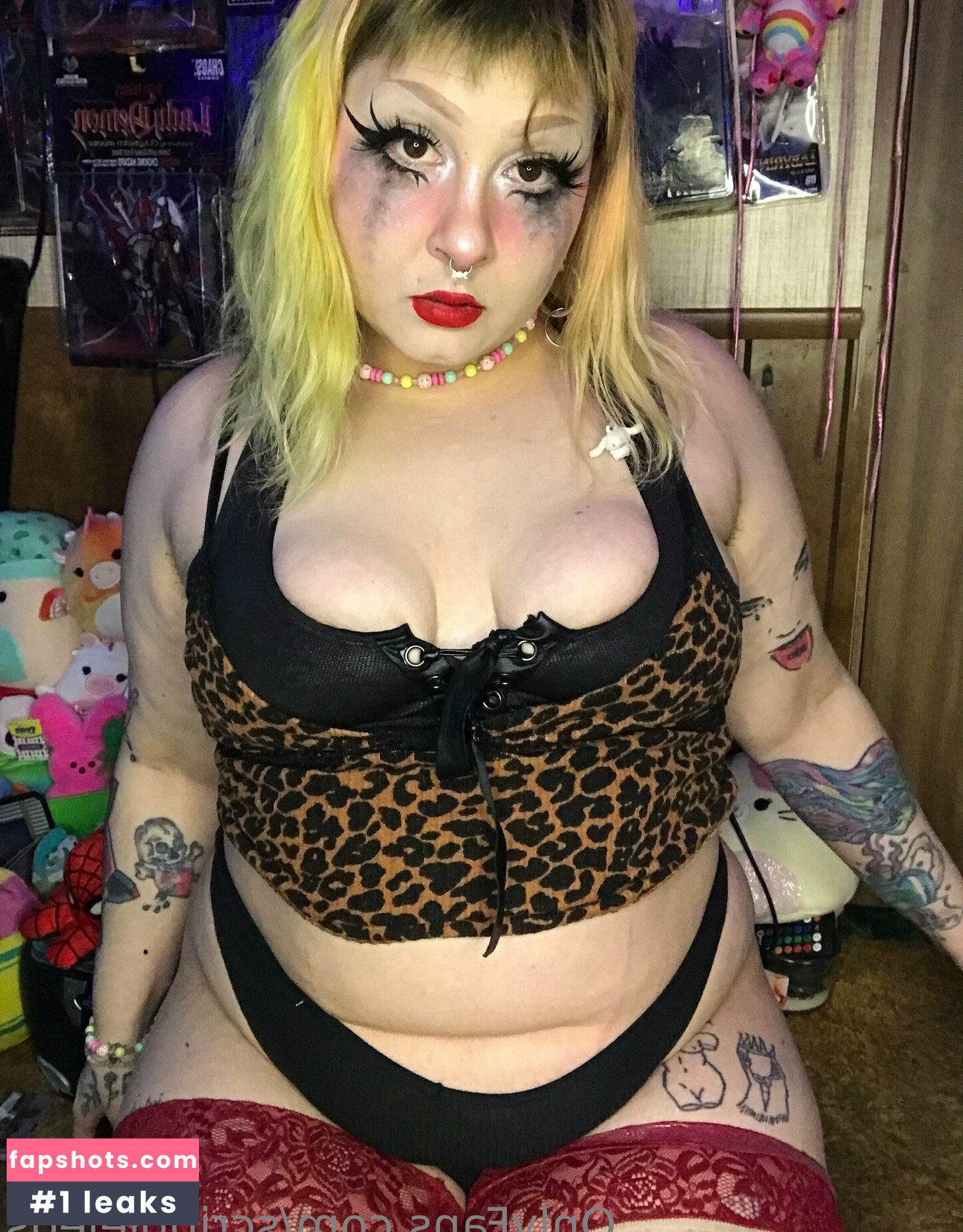 scribblelegs gallery photo #2