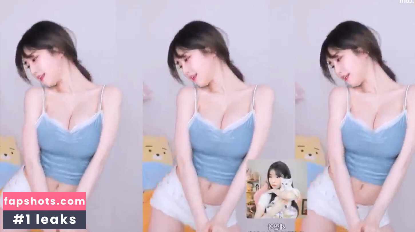 Se Yeon gallery photo #51