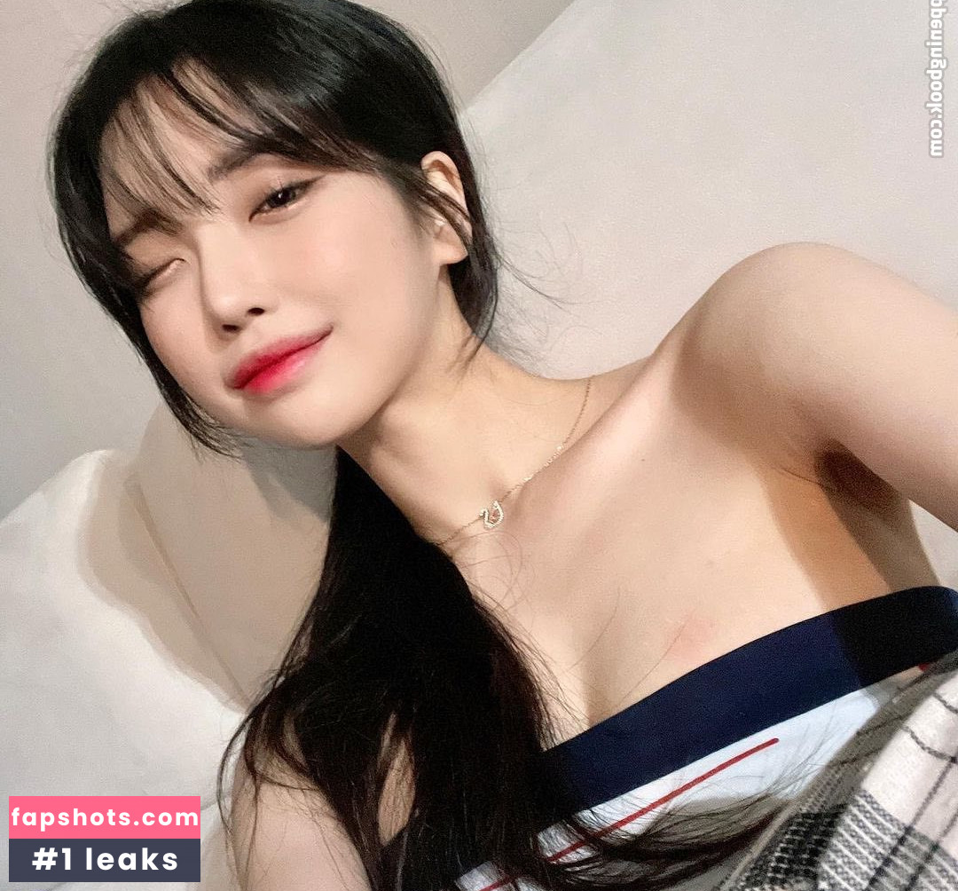 Se Yeon gallery photo #61