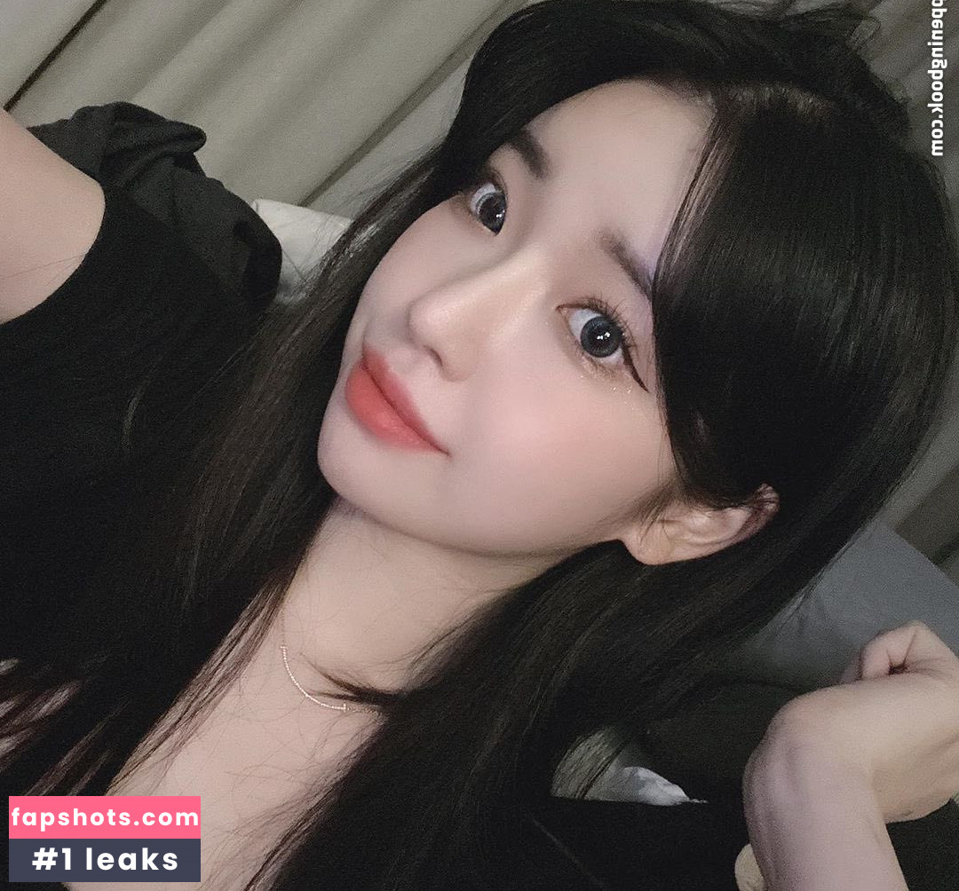 Se Yeon gallery photo #65