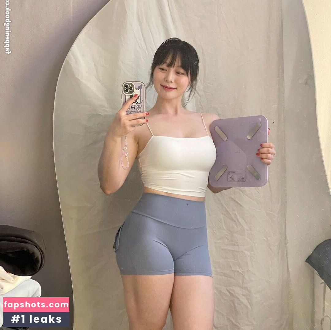 _se0.mi nude babe gallery