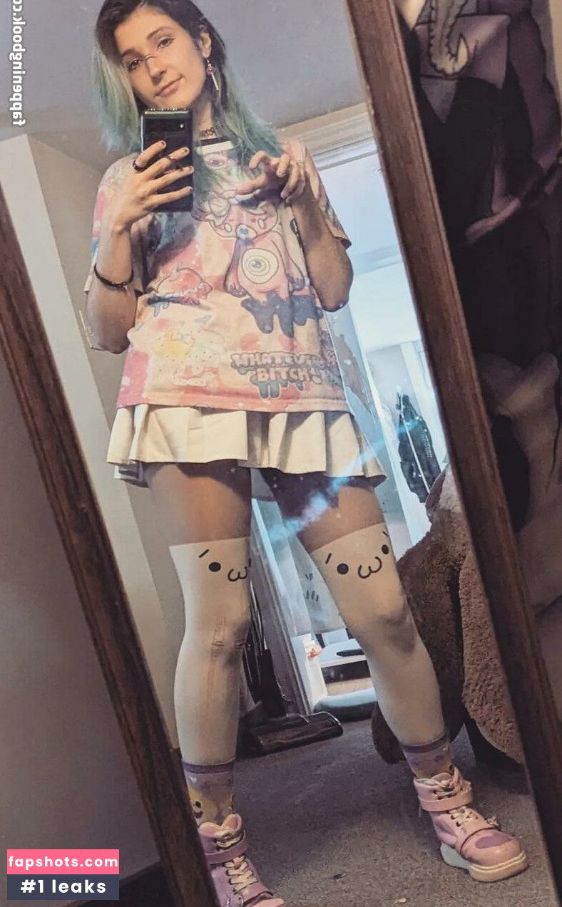 Seafoam Kitten's ASMR gallery photo #13