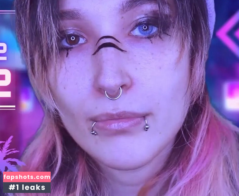 Seafoam Kitten's ASMR gallery photo #4