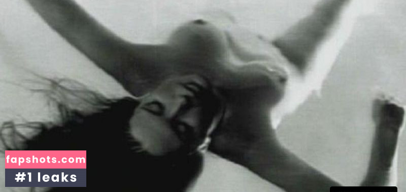 Seana Ryan gallery photo #4