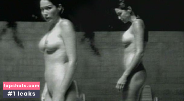 Seana Ryan gallery photo #37