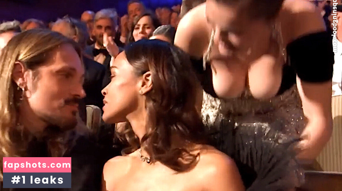 Selena Gomez gallery photo #152