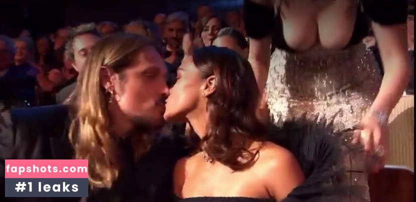 Selena Gomez gallery photo #159